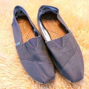 Toms Flats